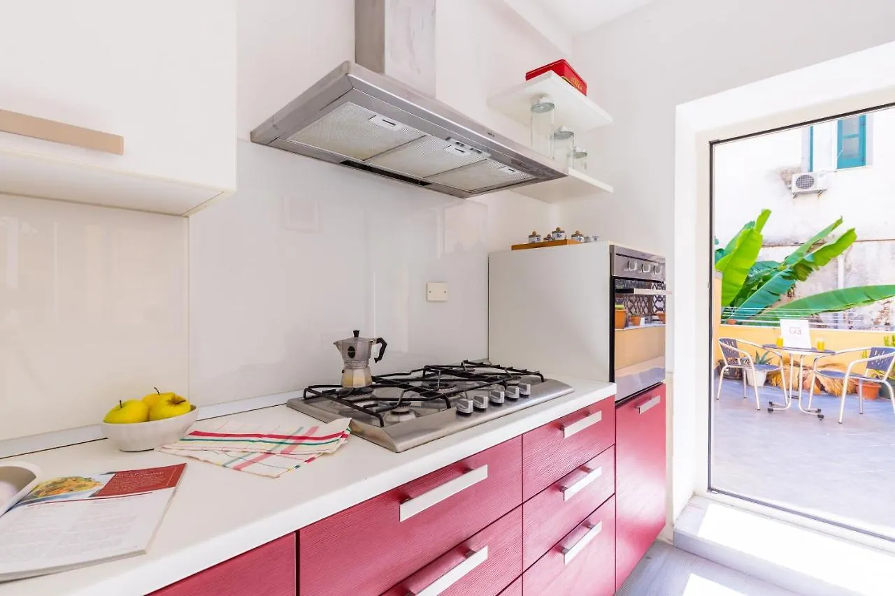 Sansevero Family Apartment By Wonderful Italy Napoli