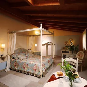  Alloggio per agriturismo Otto Ducati D'oro Italia